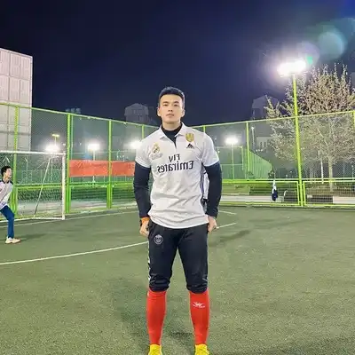 李豪